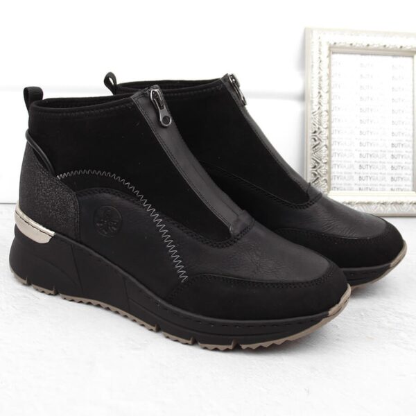 Botki damskie na koturnie czarne Rieker N6361-00