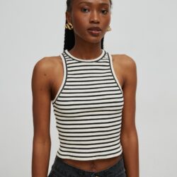 Krótki top w paski w kolorze BLACK & BEIGE - ELITE