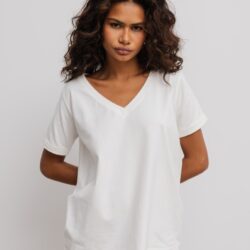 T shirt z dekoltem w kształcie V w kolorze ECRU- V NECK