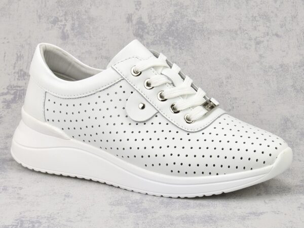 Półbuty Vinceza 79532 białe