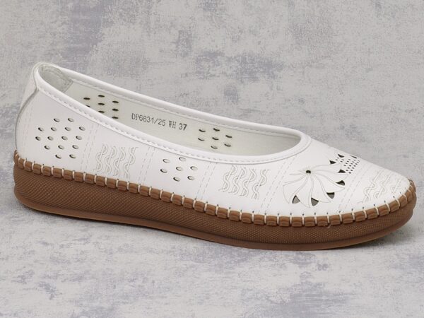 Białe ażurowe półbuty Filippo DP6831