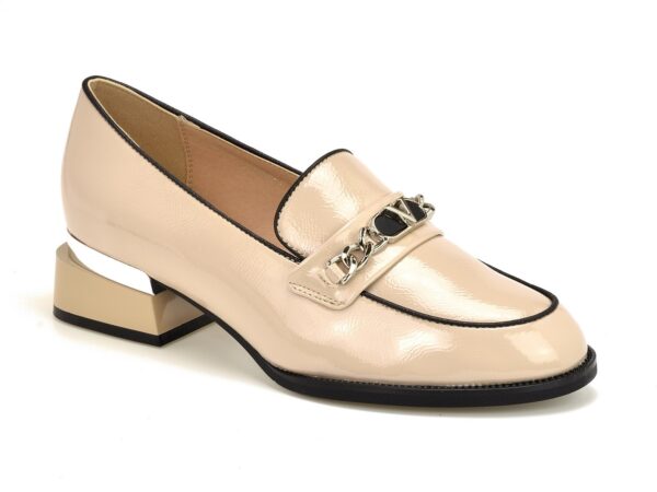 Mokasyny Vinceza 58299 beż lakier