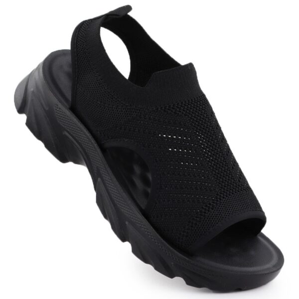 Sandały damskie zabudowane czarne Potocki TO90302