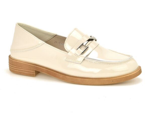 Mokasyny Vinceza 58233 beżowy lakier