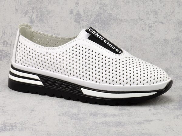 Półbuty S.Barski LR51-672 biały