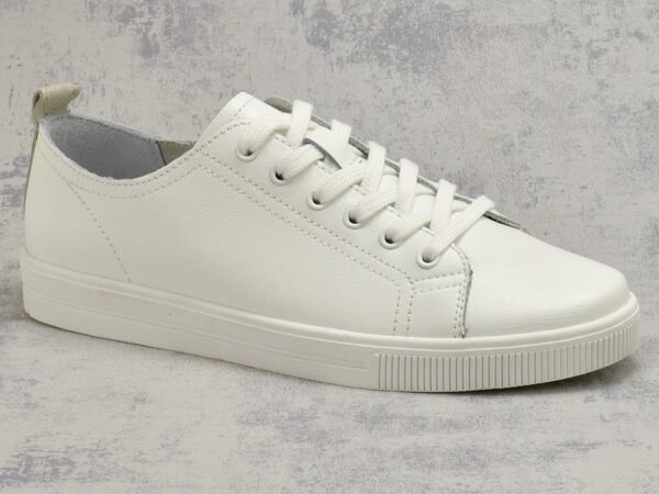 7f3f4543f6be7d793e181660869157892e511e3c Białe skórzane trampki damskie Vinceza 79536