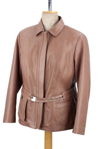 87b194dee7dfa9324aecf9940b14efb789ec4249 OUT123 - XL - Beżowa damska kurtka skórzana z paskiem DORJAN Outlet