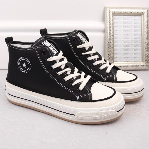 Trampki damskie na platformie delikatnie ocieplone czarne Big Star OO274062