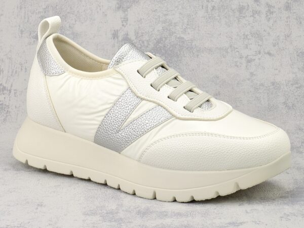 Sneakersy Vinceza 58510 białe