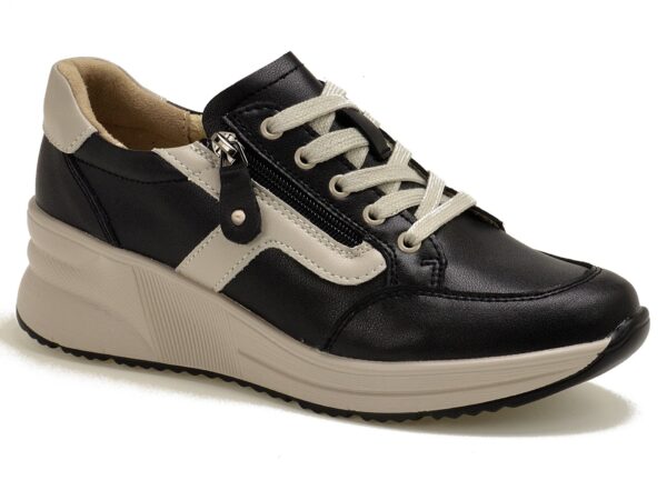 Czarne skórzane półbuty damskie Vinceza 79581