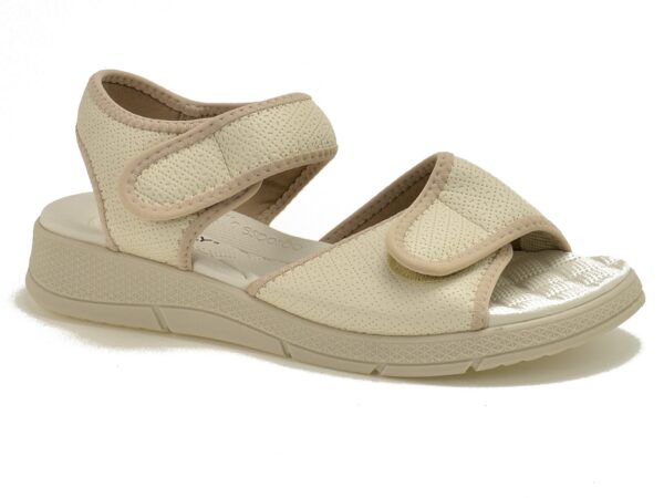 Beżowe sandały damskie na płaskim obcasie PICCADILLY 571003