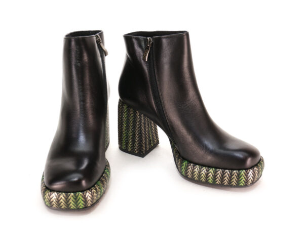 BOTKI DAMSKIE AGA 9767 CZA