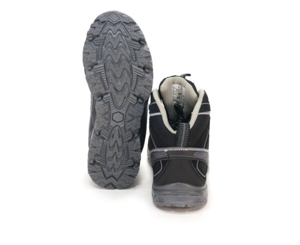 TRZEWIKI MŁODZIEŻOWE AXI 2027 CZA