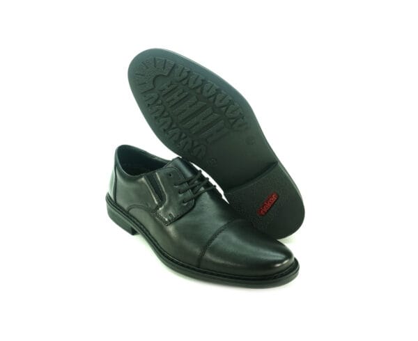 PÓŁBUTY WIZYTOWE RIE 17642 CZA