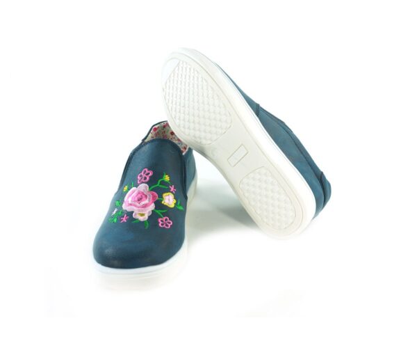 PÓŁBUTY DZIECIĘCE WOJ 1039 GRA