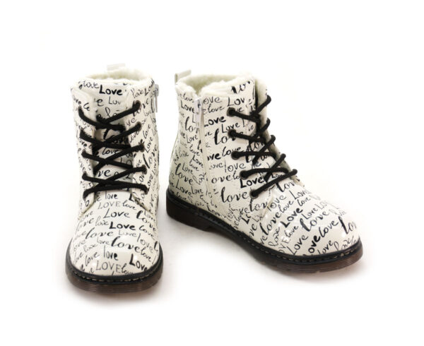 TRZEWIKI DZIECIĘCE WOJ 23025 BIA