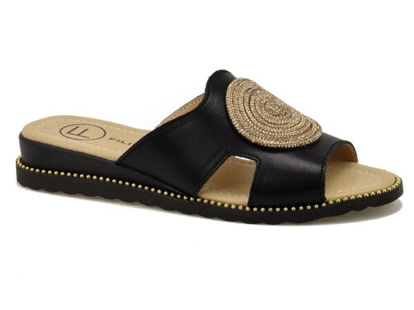 Czarne klapki damskie na koturnie Filippo DK7041