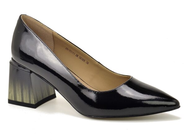 Czarne czółenka na obcasie Vinceza 77111