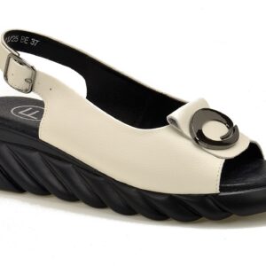 Beżowe sandały damskie na koturnie Filippo DS7011