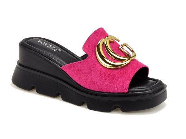 Klapki na koturnie Vinceza 58295 fuksja
