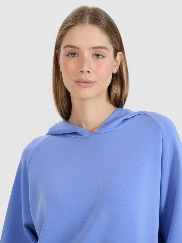 4F Bluza dresowa nierozpinana z modalem damska - niebieska