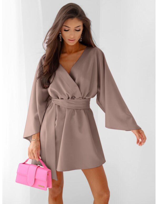 WP sukienka mini z przekładanym dekoltem - mocha mousse