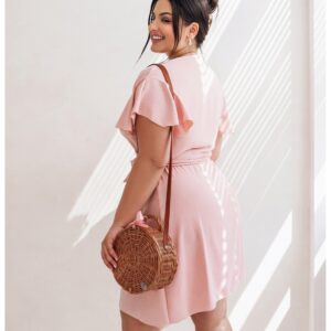 WP sukienka z kopertowym dekoltem plus size - pudrowy róż