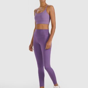 4F Biustonosz treningowy z niskim wsparciem - różowy