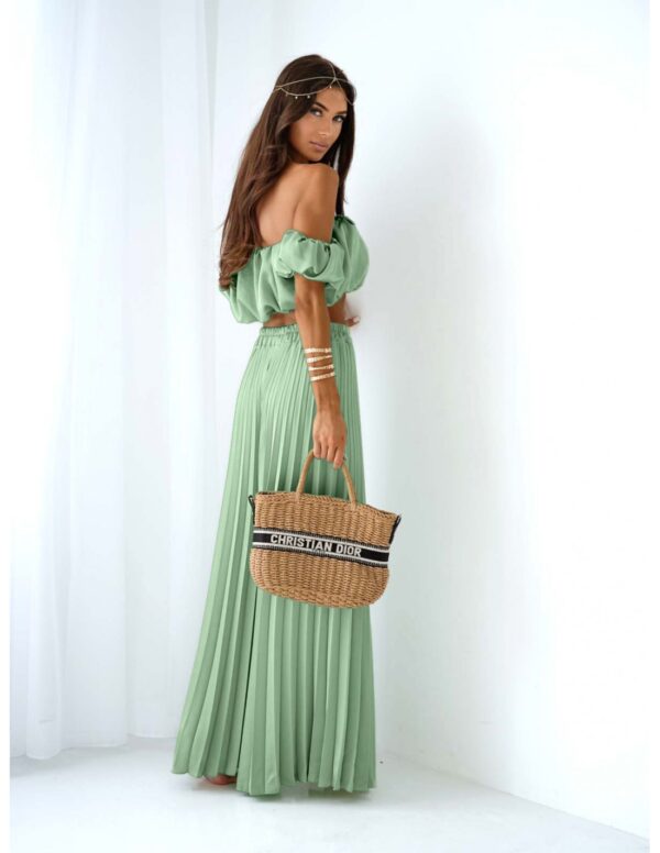 1d0700ef2f9f49190f052fa6427a10416dbbd76f Stylowy komplet top z szerokimi spodniami ISOLA - szałwiowy