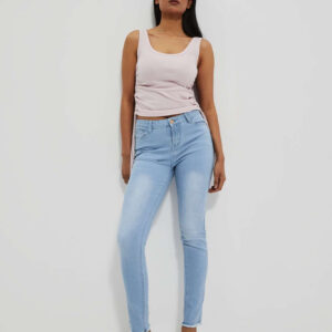 254147389c1ecdb5df67ad97bd4e9c2cdba43879 Jeansy push up błękitne