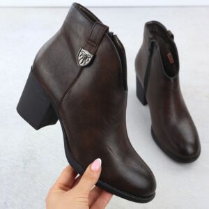 Botki damskie na słupku brązowe Jezzi ASA250-11