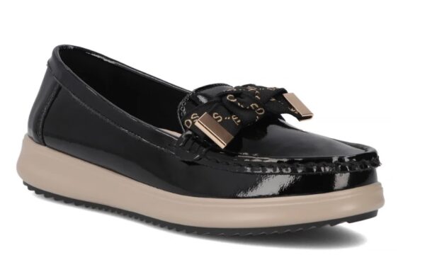 Czarne lakierowane skórzane mokasyny Filippo DP6457