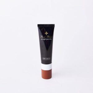 Boot Black Krem w tubie z gąbką średni brąz