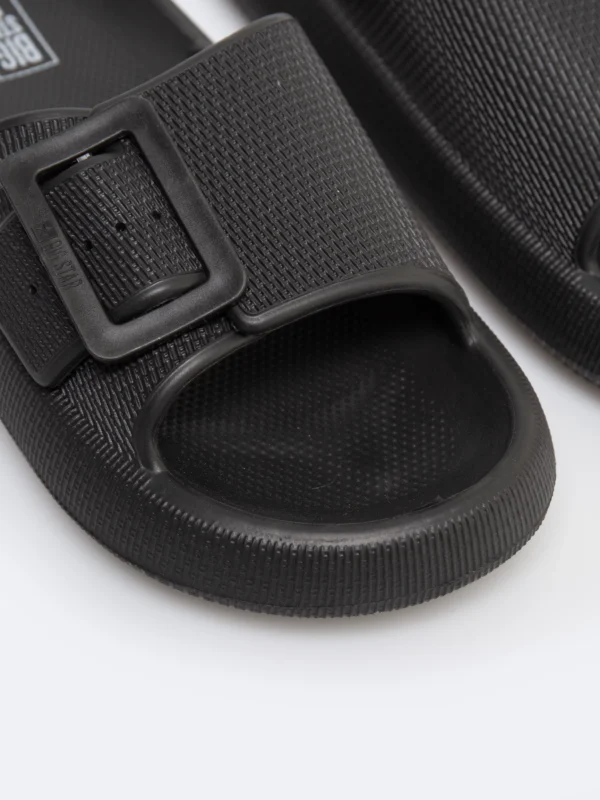 Klapki damskie z ozdobną klamrą czarne RR274A571 906