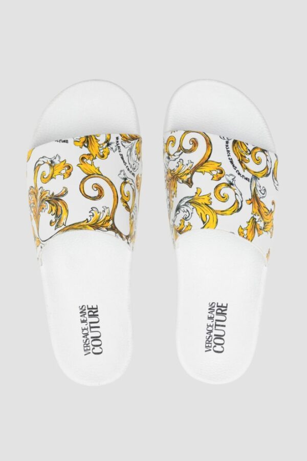 VERSACE JEANS COUTURE Białe klapki Fondo Slide DIS. SQ4
