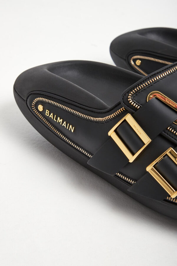 3fc2ffecb15992d53b389e39b325039e0ba17a43 Klapki męskie skórzane BALMAIN