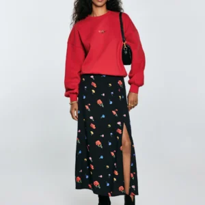 Bluza damska z niewielkim haftem czerwona Marika 603