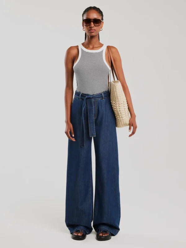 Jeansy damskie wide z paskiem granatowe Julii 550