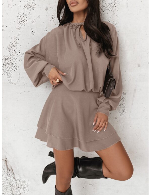 4e4810cea3b706cce36a37bc5a359b7a5ba22c9a Rozkloszowana sukienka mini CLEO - mocha mousse