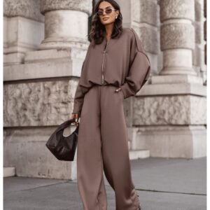 Masełkowy dres z szerokimi spodniami SORGO - mocha mousse