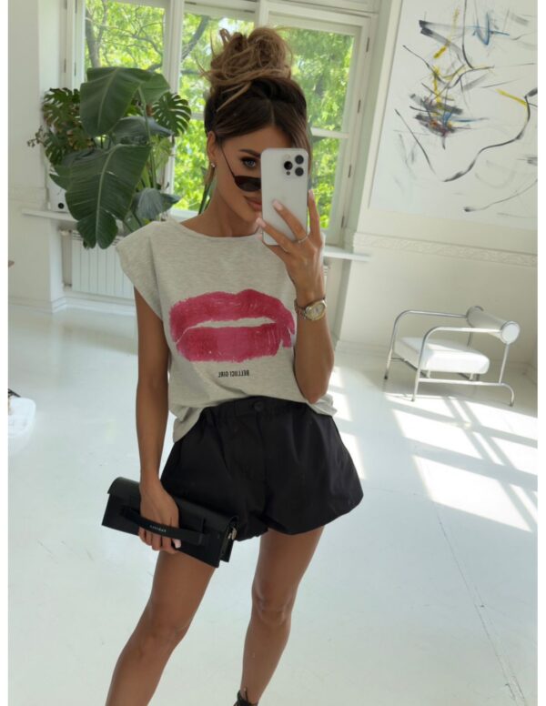 5ff37b833651a8916bb8045a2a69433e7992d256 Bawełniany t-shirt z poduszkami VAYRA - szary melanż