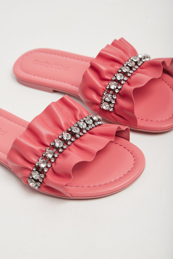 654bdbf7017ad50fe3aa09631cd5fbdfb34c4297 Klapki damskie skórzane SEE BY CHLOE