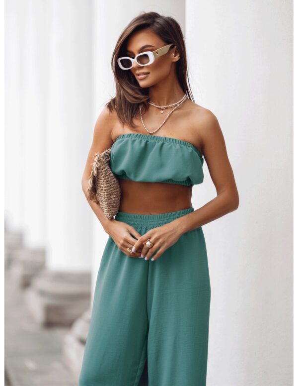 682f7ec8f37f8f6c7b601e7a4cae9d0beeb78547 Stylowy komplet top z szerokimi spodniami MATILDE - szałwiowy