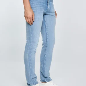 Jeansy męskie dopasowane niebieskie Martin 213