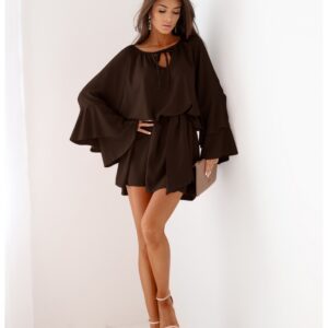 Sukienka oversize z falbanami na rękawach ZUMA - czekoladowa