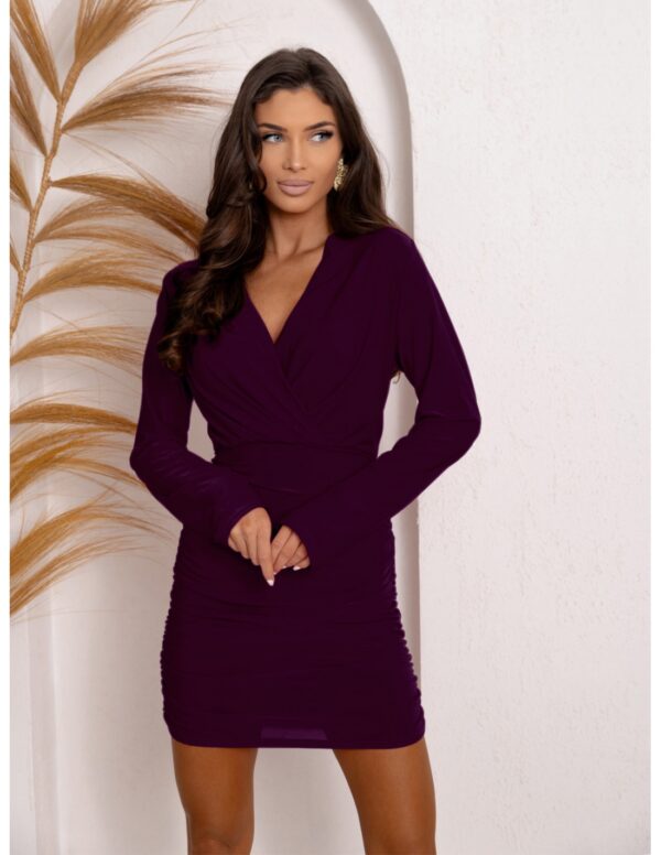 7cd9672aab5f0c900e606604fd4845eafc392990 Dopasowana sukienka z marszczeniem NIKILA - bordowa