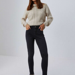 81d24d0b22da0249731a73db54c55a6c3b41b7e3 Jeansy skinny medium waist z postrzępionymi nogawkami grafitowe