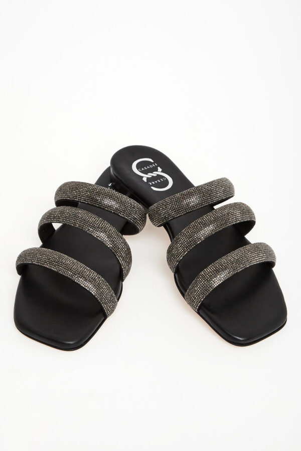 Klapki damskie skórzane CESARE CASADEI