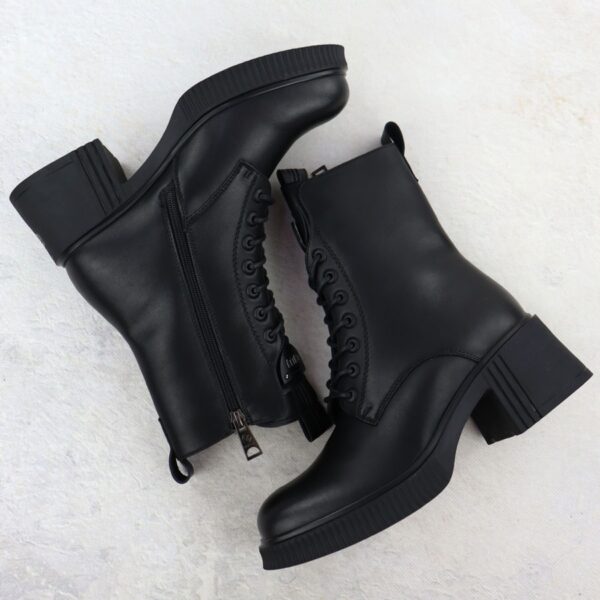 Skórzane botki damskie na klocku czarne Vinceza 66671