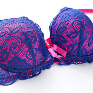 Biustonosz usztywniany z koronką i regulowanymi ramiączkami Amiyah